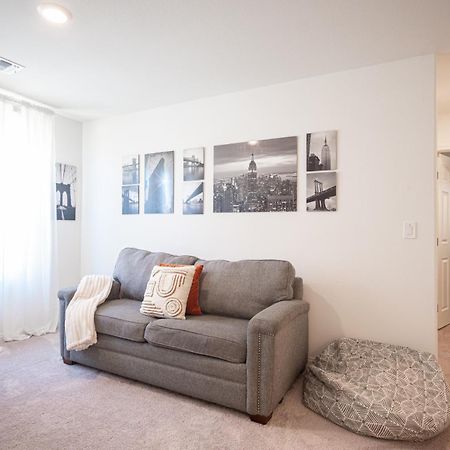 Beautiful Brand New 2 Bedroom Vegas Home! Fits 12 Or More,15-20 Minutes From Lv Strip Las Vegas Dış mekan fotoğraf