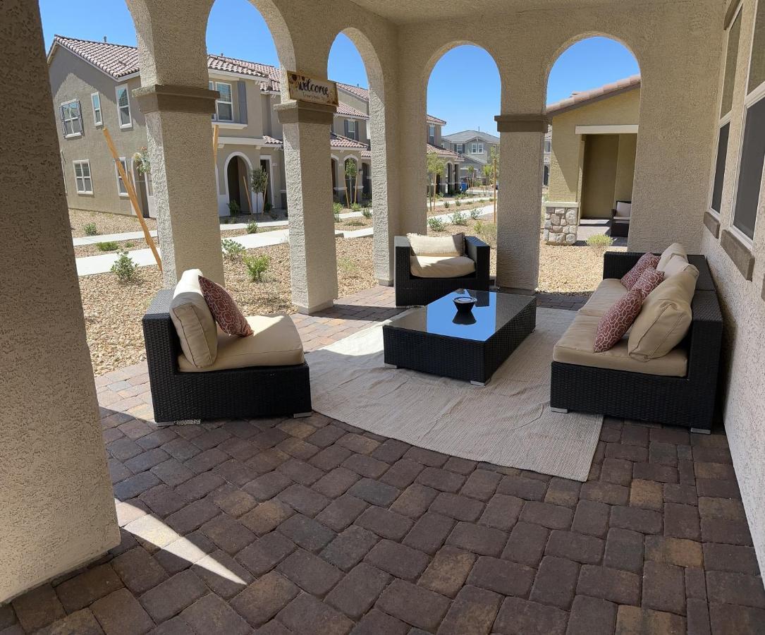 Beautiful Brand New 2 Bedroom Vegas Home! Fits 12 Or More,15-20 Minutes From Lv Strip Las Vegas Dış mekan fotoğraf