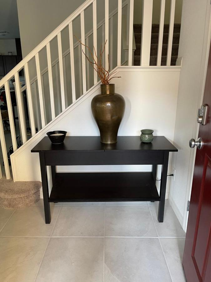 Beautiful Brand New 2 Bedroom Vegas Home! Fits 12 Or More,15-20 Minutes From Lv Strip Las Vegas Dış mekan fotoğraf