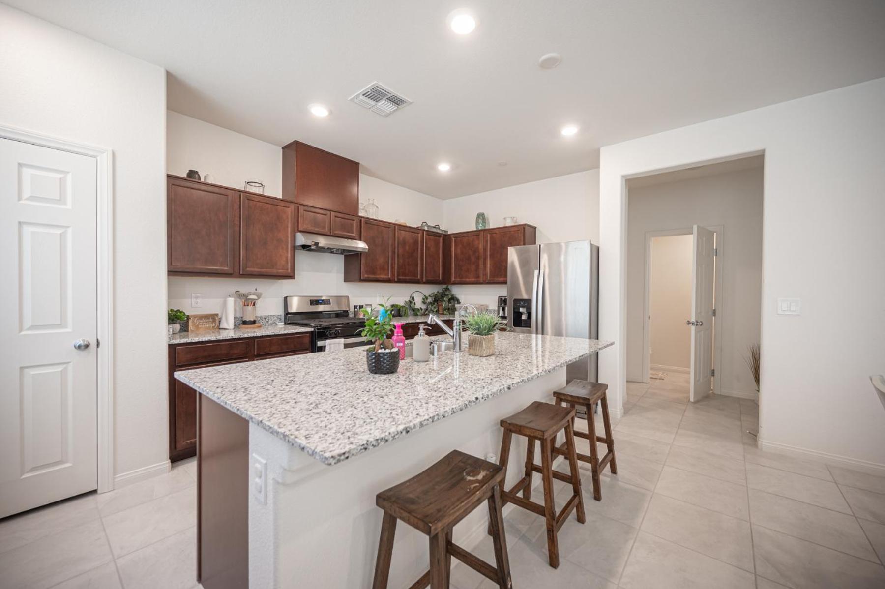 Beautiful Brand New 2 Bedroom Vegas Home! Fits 12 Or More,15-20 Minutes From Lv Strip Las Vegas Dış mekan fotoğraf