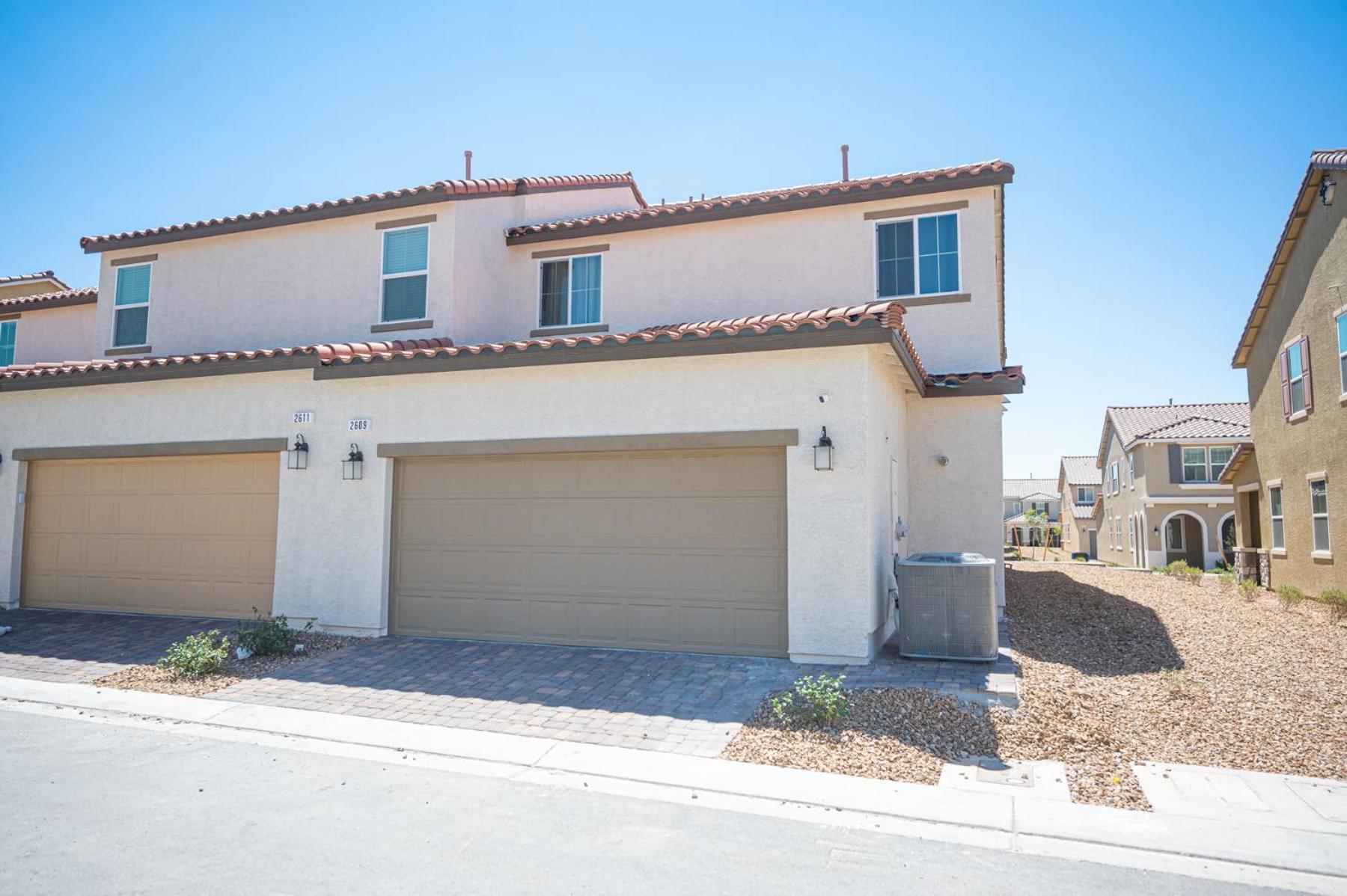 Beautiful Brand New 2 Bedroom Vegas Home! Fits 12 Or More,15-20 Minutes From Lv Strip Las Vegas Dış mekan fotoğraf