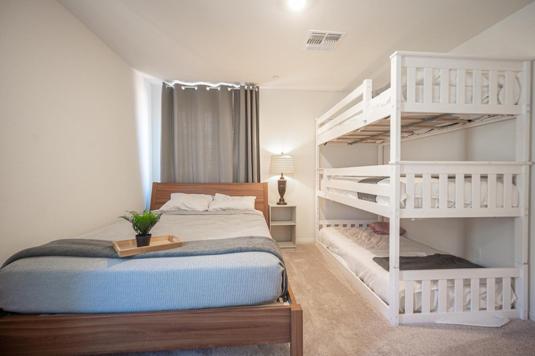 Beautiful Brand New 2 Bedroom Vegas Home! Fits 12 Or More,15-20 Minutes From Lv Strip Las Vegas Dış mekan fotoğraf