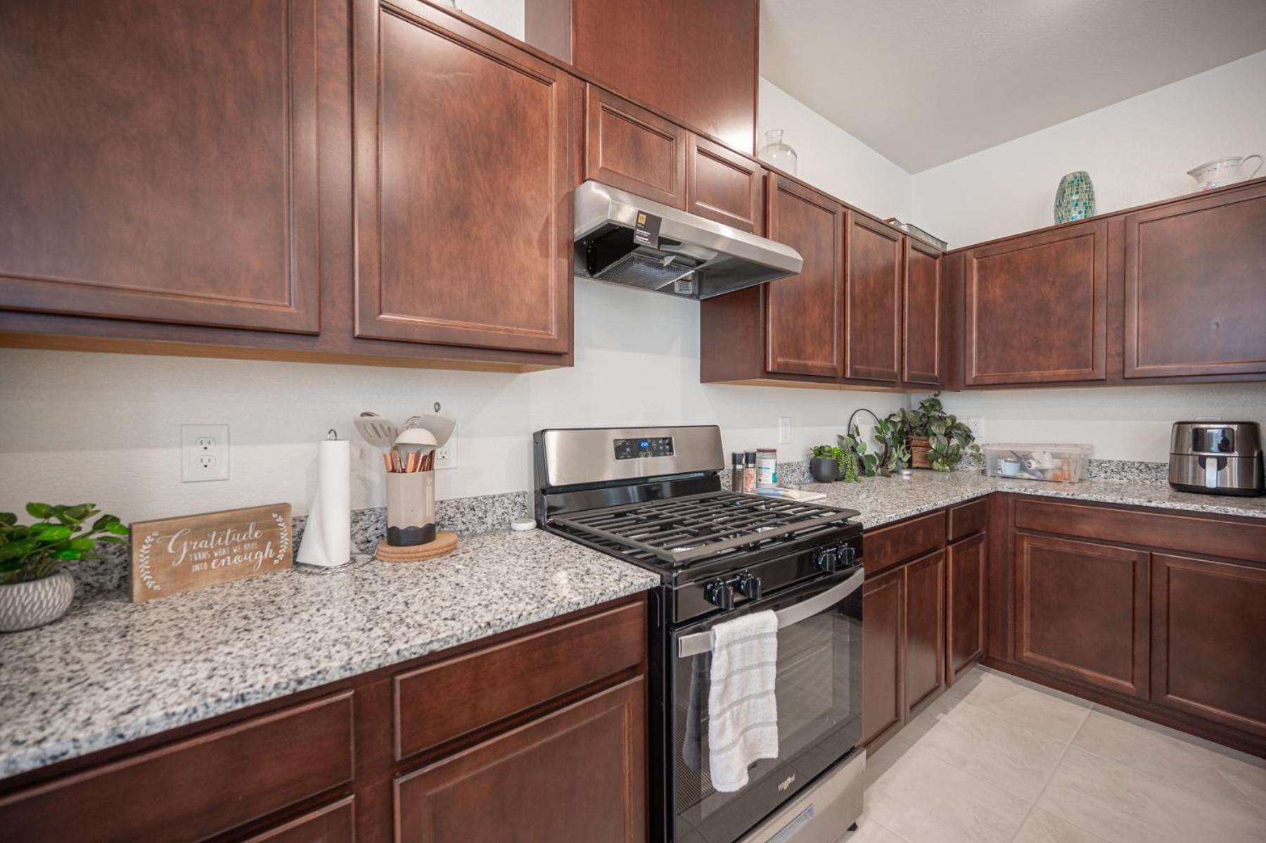 Beautiful Brand New 2 Bedroom Vegas Home! Fits 12 Or More,15-20 Minutes From Lv Strip Las Vegas Dış mekan fotoğraf